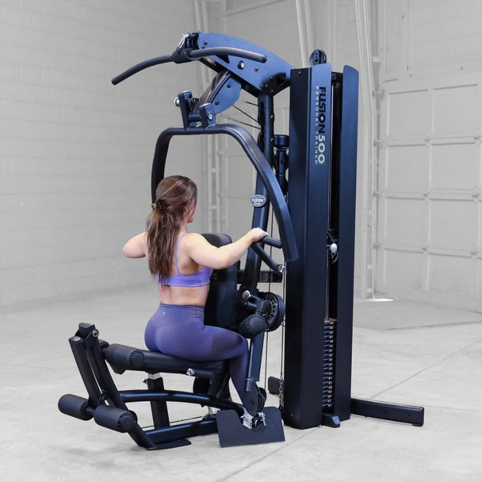 Body-Solid F500/F500B Fusion 500 Modular Single Stack Gym chest press exercise