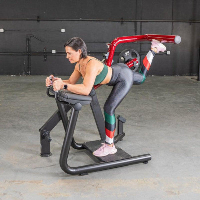 Muscle D Power Leverage V2 Glute Kick Woman Full Extension