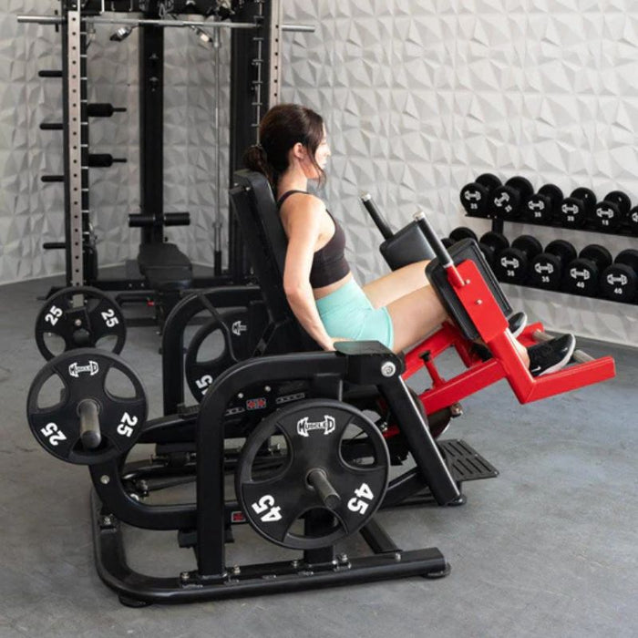 Muscle D Pro Strength Outer Thigh Glute gym side profile